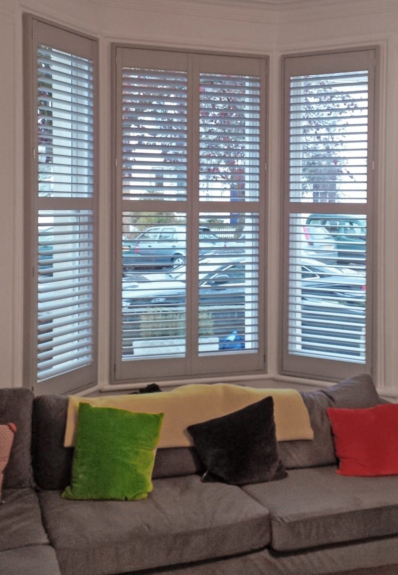 Shuttercraft-Birmingham-Bay-Window-Shutters-Individual-Frames