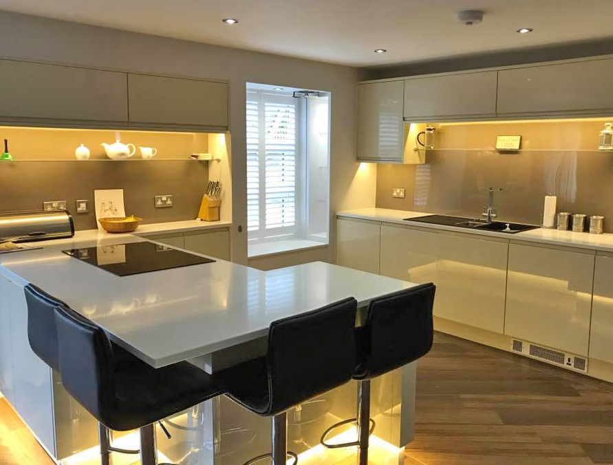 Shuttercraft-Nottingham-Kitchen-Window-Shutters