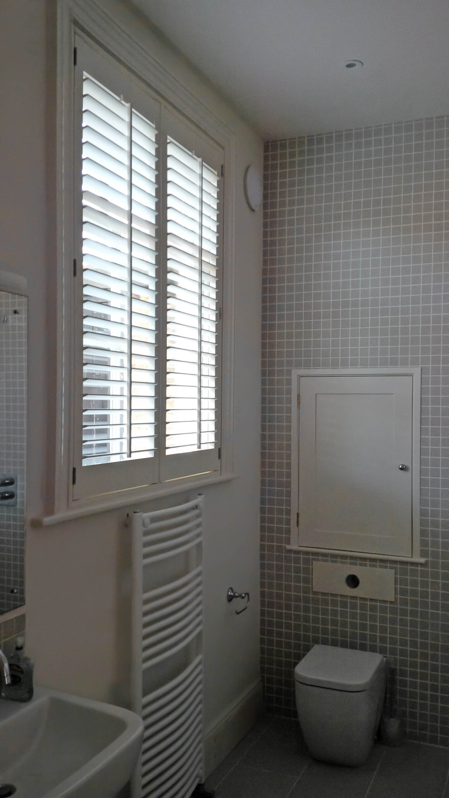 Shuttercraft Hertfordshire Full Height Bathroom Shutters 2