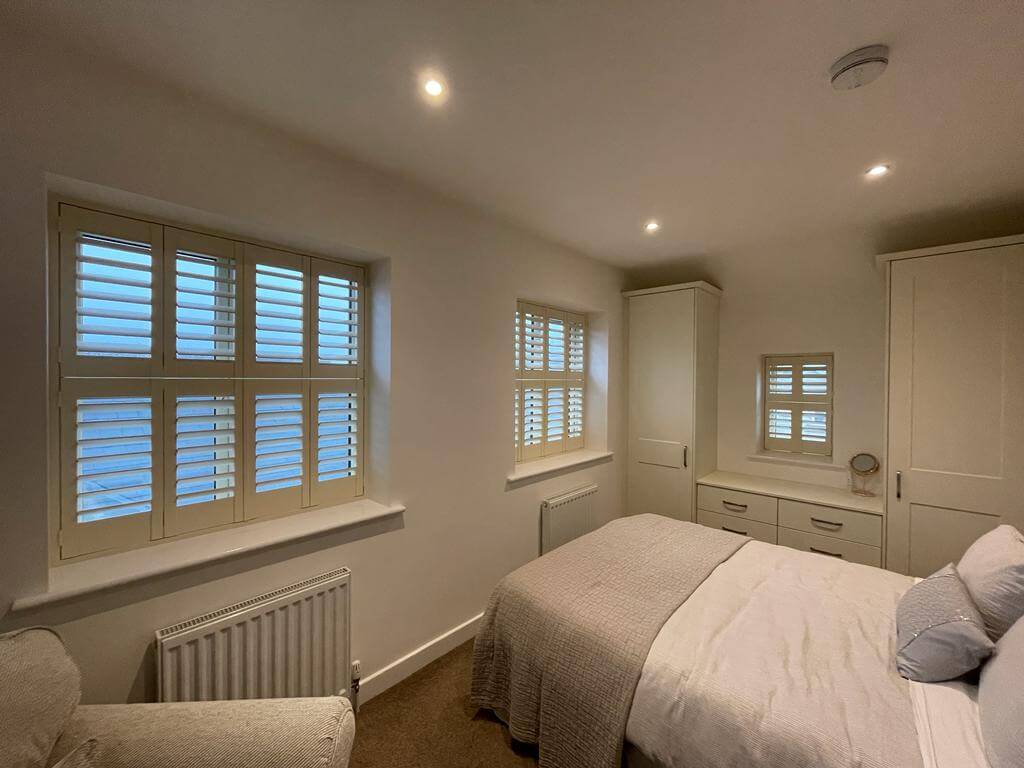 Pennines Bedroom Shutters Window Tier or tier