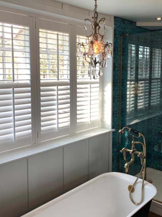 Website-FrontPage-BathroomShutters