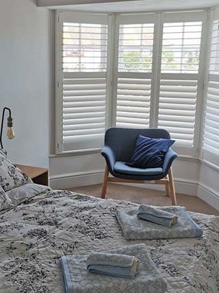 Website-FrontPage-BedroomShutters