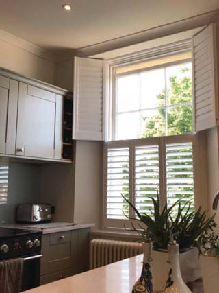 Website-FrontPage-KitchenShutters