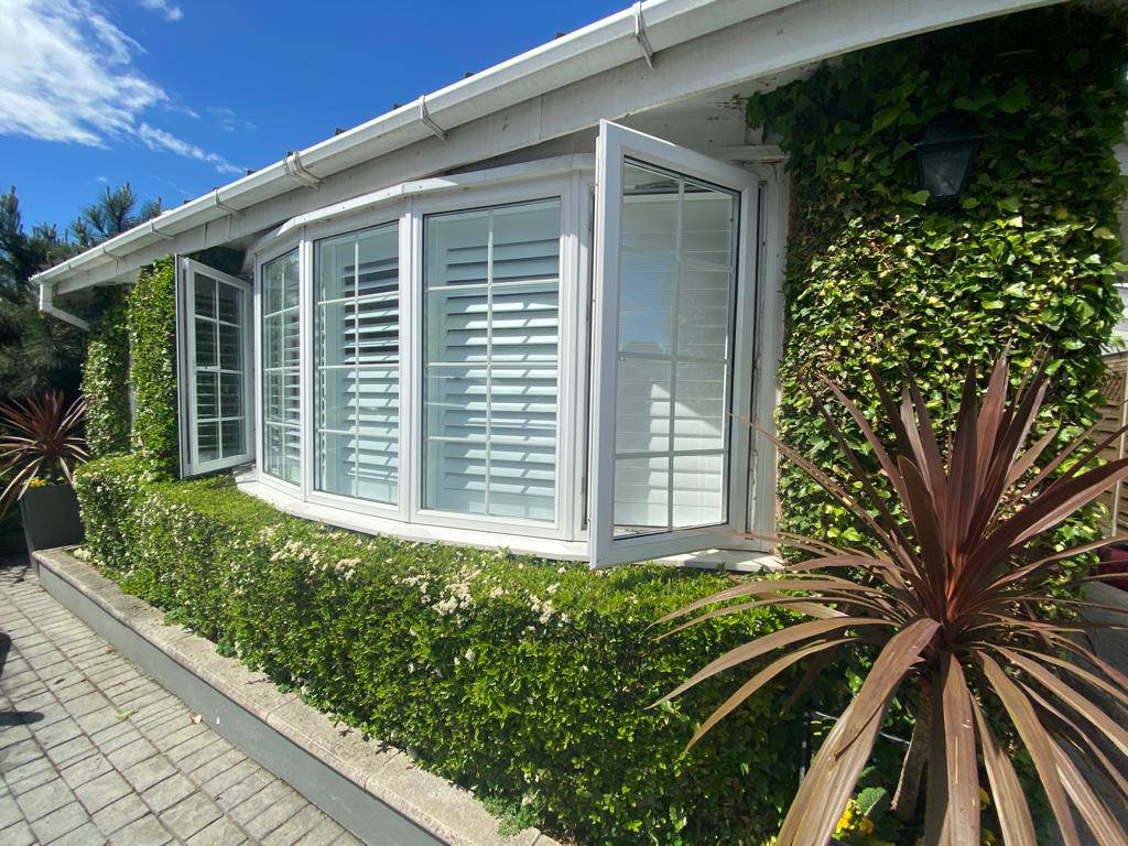 curved bay window shutter