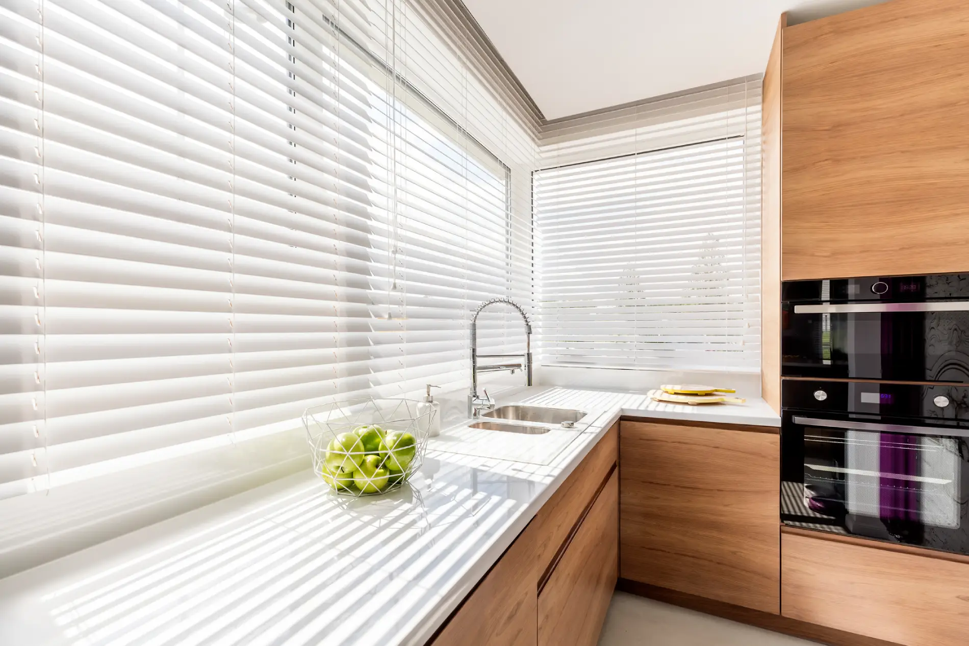 kitchen window blinds